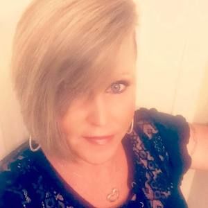 Meet your Posher, Christie